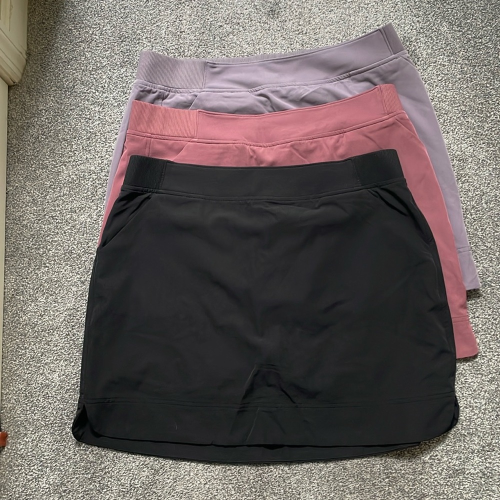Three (3) 32 degrees Skorts